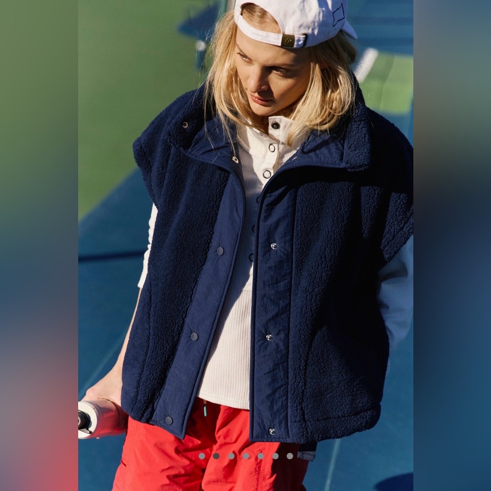 Free people _Fp movement_Scout it out vest with big logo_ Navy - Picture 5 of 6